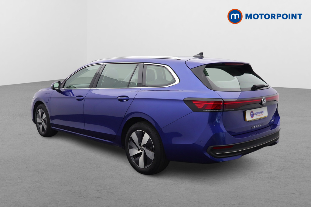 Volkswagen Passat Life Automatic Petrol Plug-In Hybrid Estate - Stock Number (1631415) - Passenger side rear corner