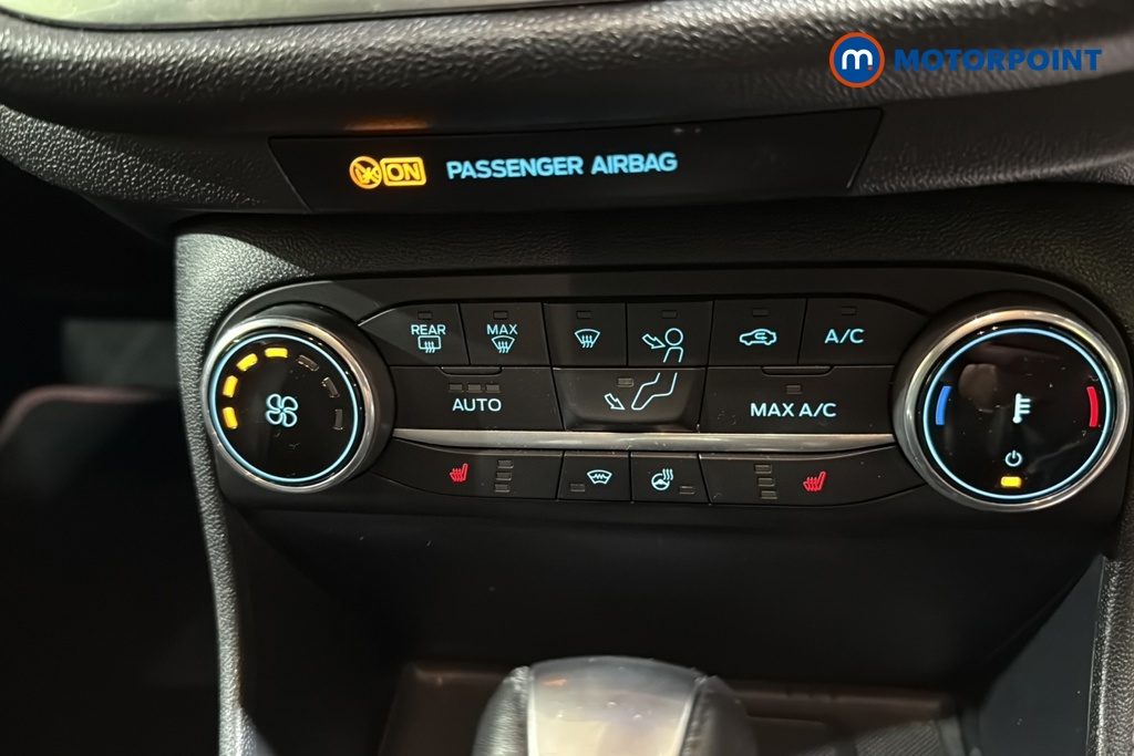 Ford Fiesta St-Line Vignale Automatic Petrol Hatchback - Stock Number (1637378) - 12th supplementary image