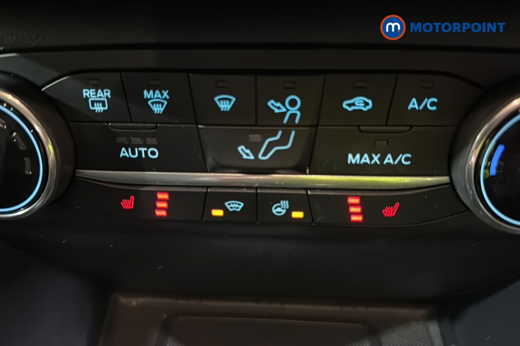 Ford Fiesta St-Line Vignale Automatic Petrol Hatchback - Stock Number (1637378) - 14th supplementary image
