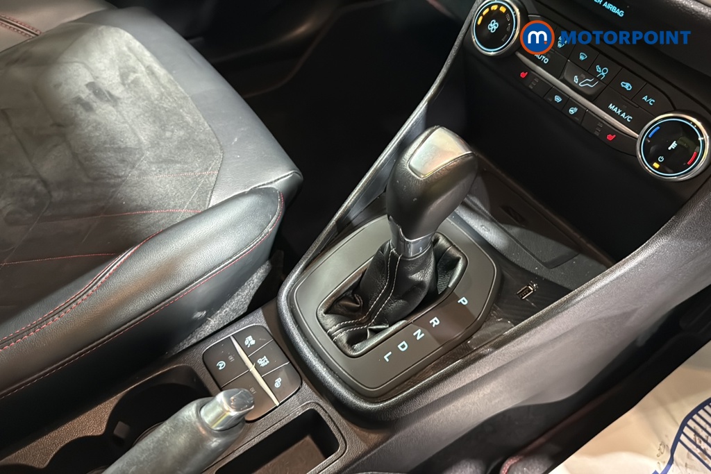 Ford Fiesta St-Line Vignale Automatic Petrol Hatchback - Stock Number (1637378) - 15th supplementary image