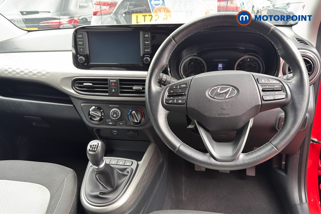 Hyundai I10 Premium Manual Petrol Hatchback - Stock Number (1637667) - 2nd supplementary image
