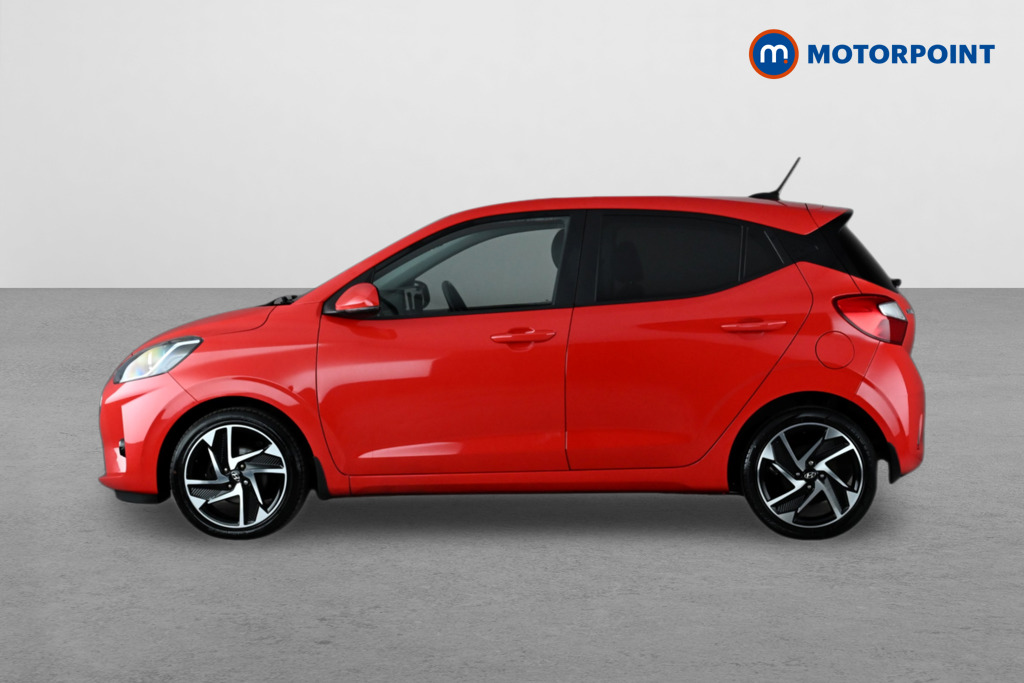 Hyundai I10 Premium Manual Petrol Hatchback - Stock Number (1637667) - Passenger side