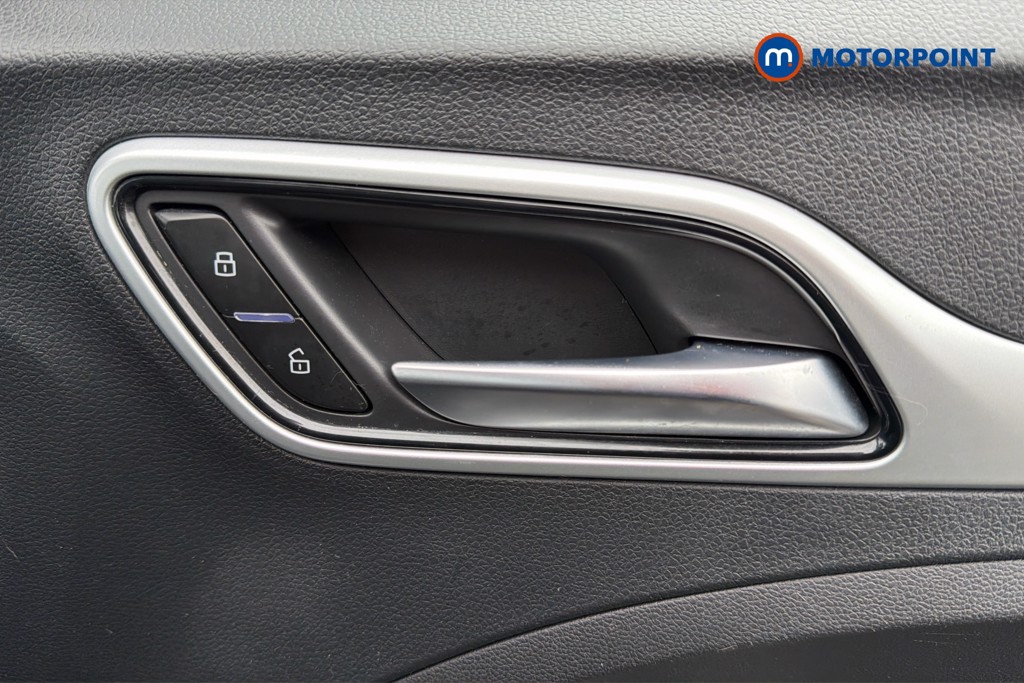 Mg Motor Uk ZS Exclusive Manual Petrol SUV - Stock Number (1638085) - 42nd supplementary image