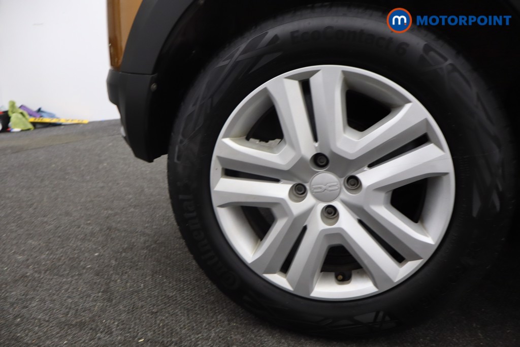 Dacia Sandero Stepway Expression Manual Petrol Hatchback - Stock Number (1641200) - 5th supplementary image