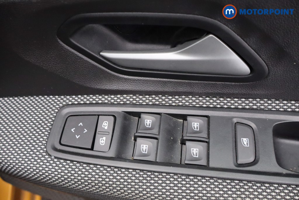 Dacia Sandero Stepway Expression Manual Petrol Hatchback - Stock Number (1641200) - 9th supplementary image