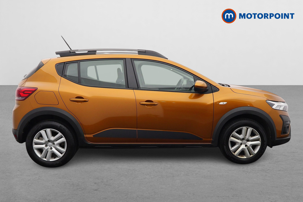 Dacia Sandero Stepway Expression Manual Petrol Hatchback - Stock Number (1641200) - Drivers side