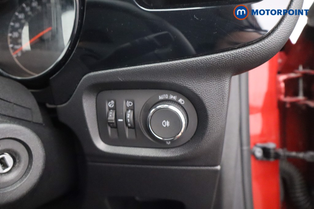 Vauxhall Corsa Design Manual Petrol Hatchback - Stock Number (1641275) - 11th supplementary image