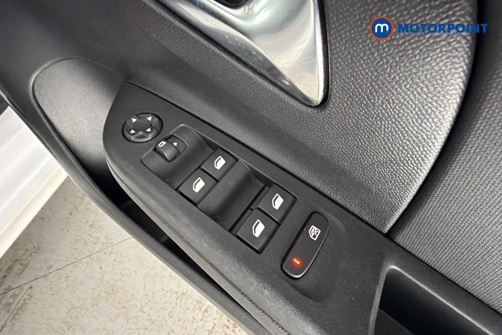 Vauxhall Corsa Design Manual Petrol Hatchback - Stock Number (1641535) - 20th supplementary image