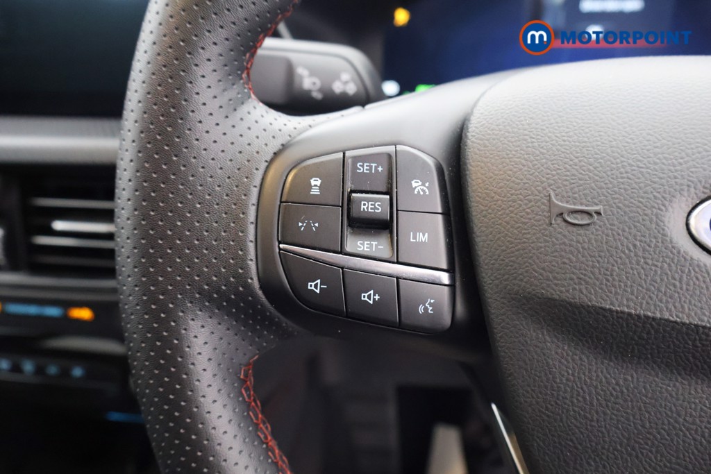Ford Kuga St-Line Automatic Petrol-Electric Hybrid SUV - Stock Number (1643242) - 2nd supplementary image