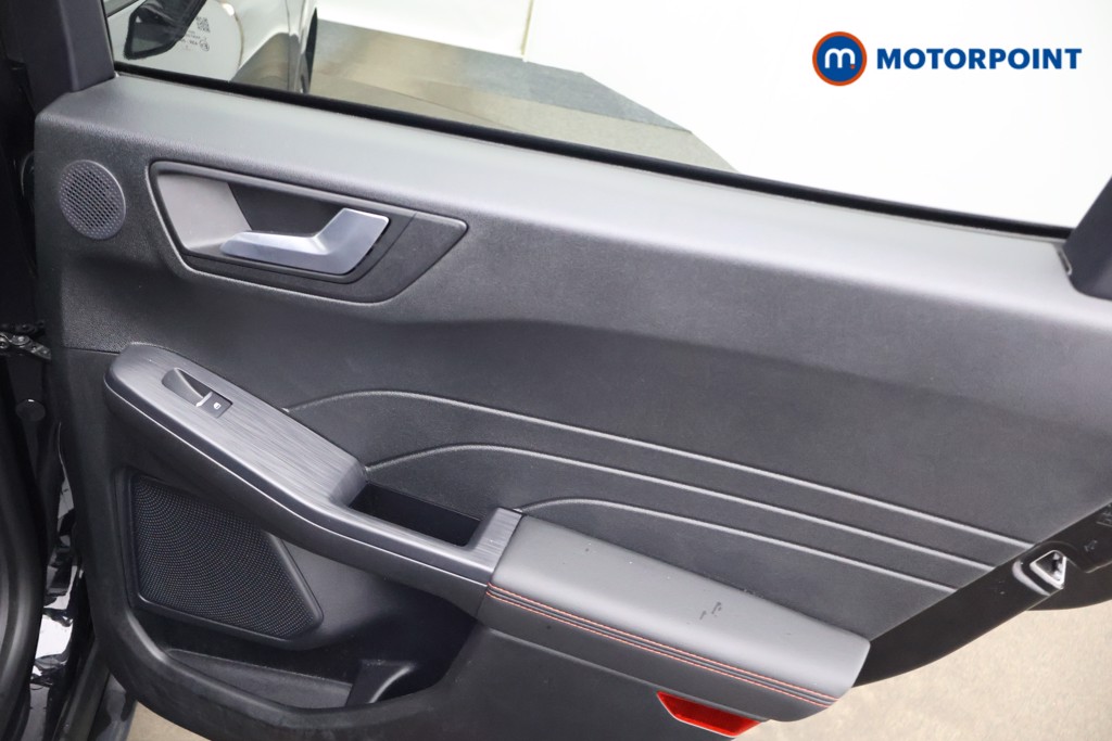 Ford Kuga St-Line Automatic Petrol-Electric Hybrid SUV - Stock Number (1643242) - 16th supplementary image
