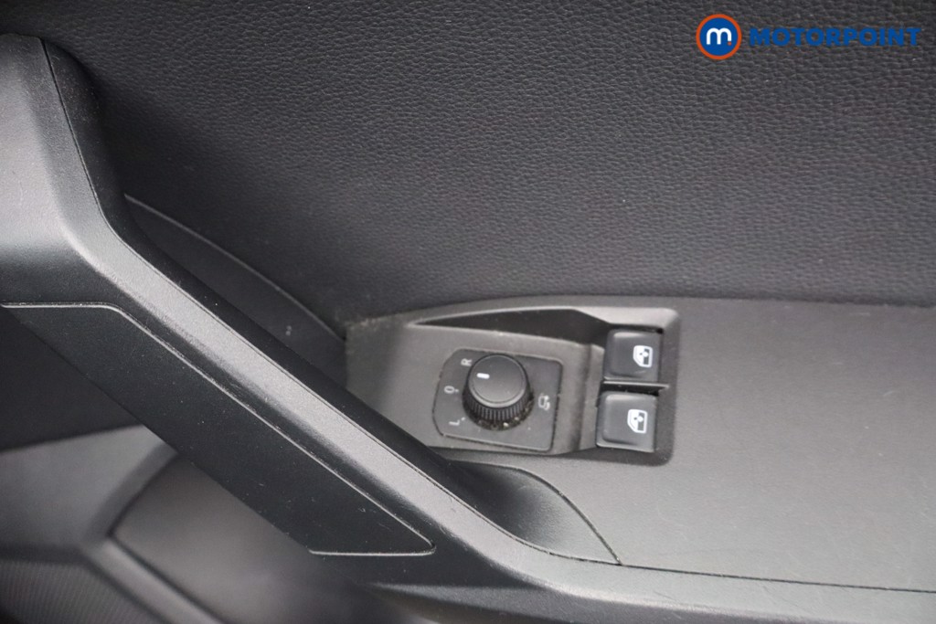 Seat Ibiza Fr Sport Manual Petrol Hatchback - Stock Number (1643828) - 9th supplementary image