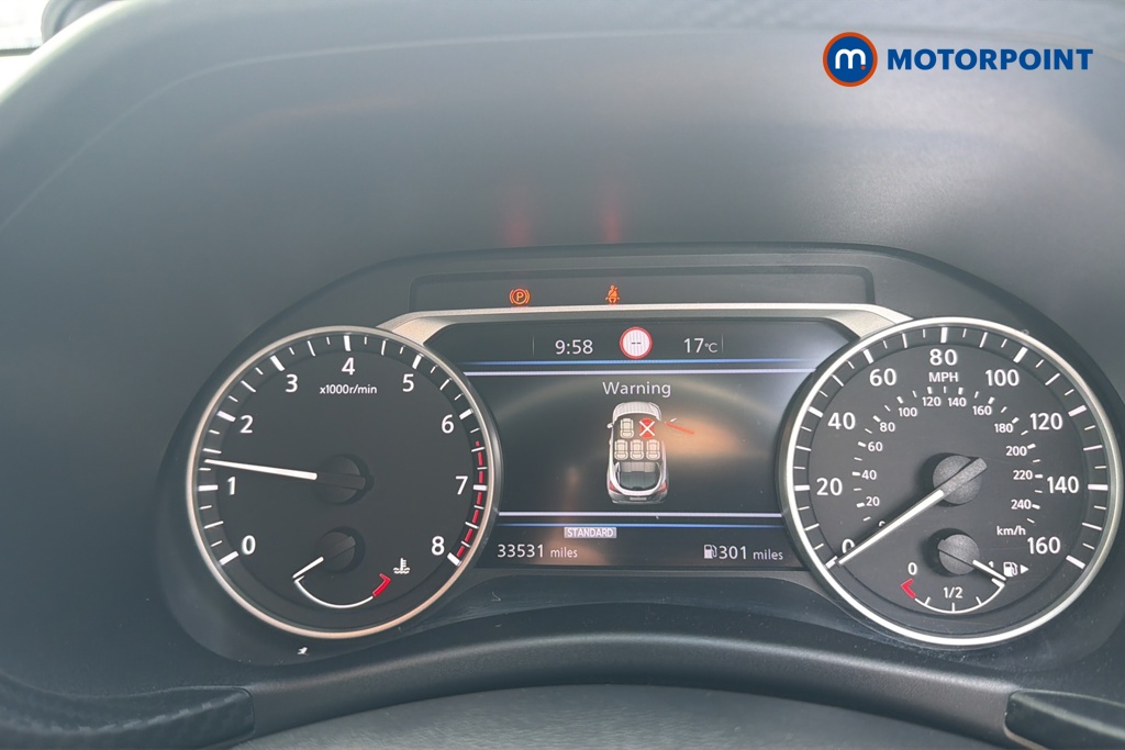 Nissan Juke Tekna Manual Petrol SUV - Stock Number (1644151) - 7th supplementary image