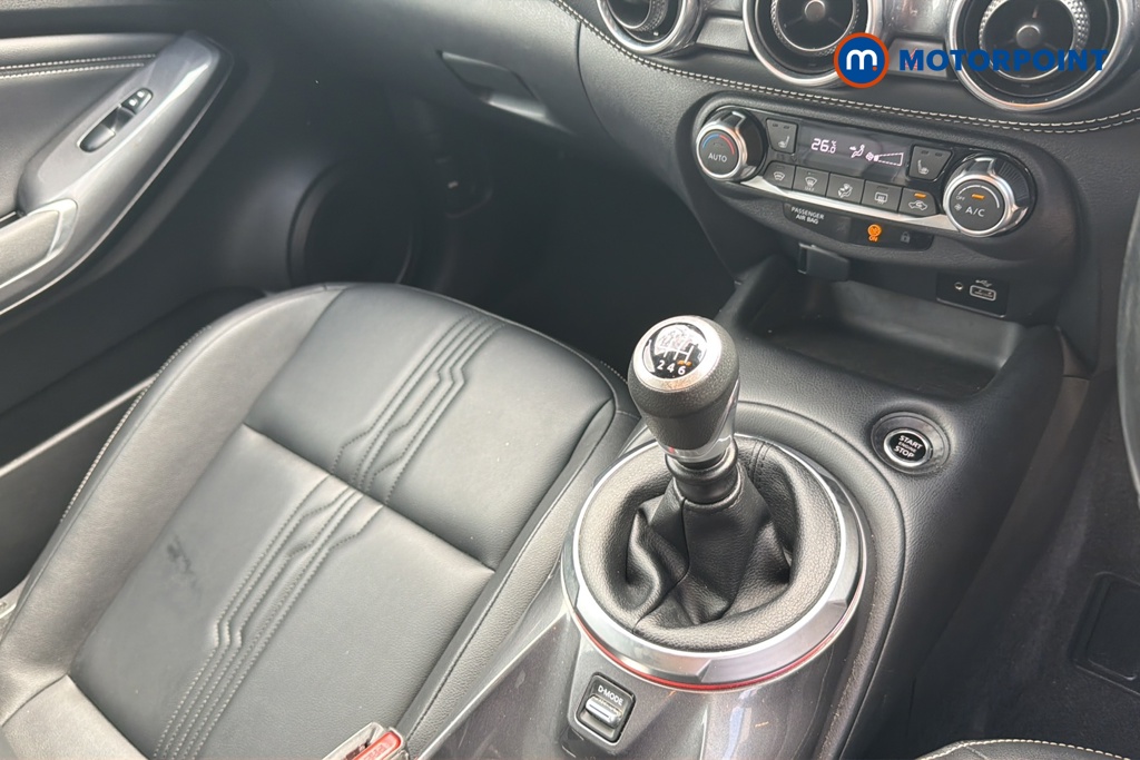 Nissan Juke Tekna Manual Petrol SUV - Stock Number (1644151) - 15th supplementary image