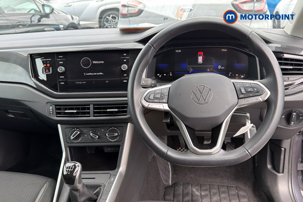 Volkswagen Polo Life Manual Petrol Hatchback - Stock Number (1644268) - 2nd supplementary image