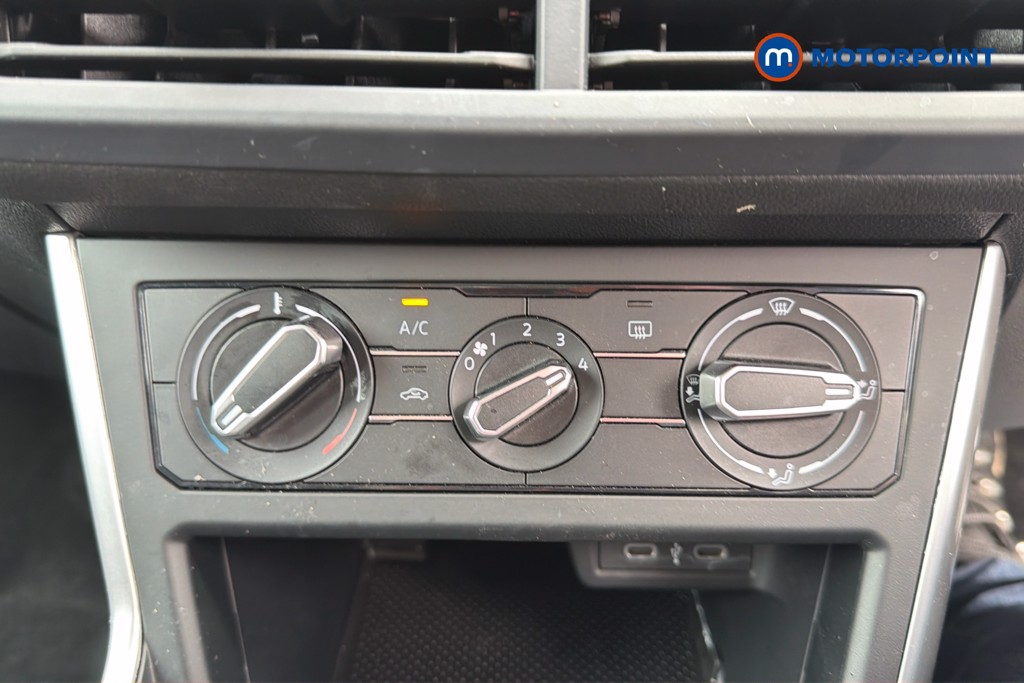 Volkswagen Polo Life Manual Petrol Hatchback - Stock Number (1644268) - 12th supplementary image