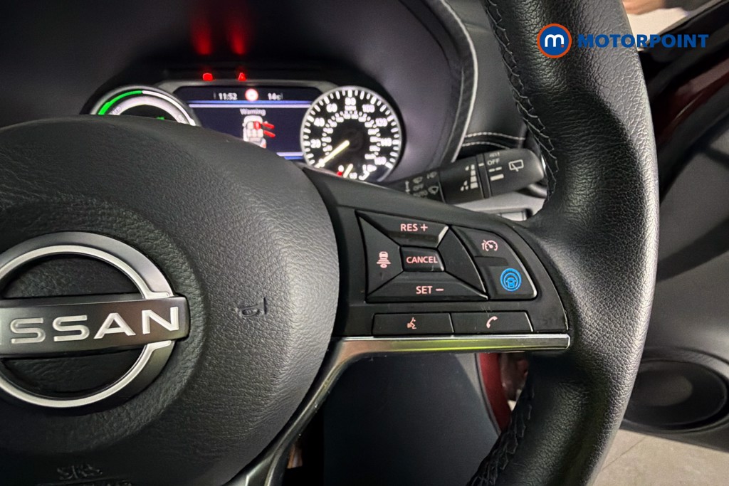 Nissan Juke Tekna Automatic Petrol-Electric Hybrid SUV - Stock Number (1644361) - 4th supplementary image