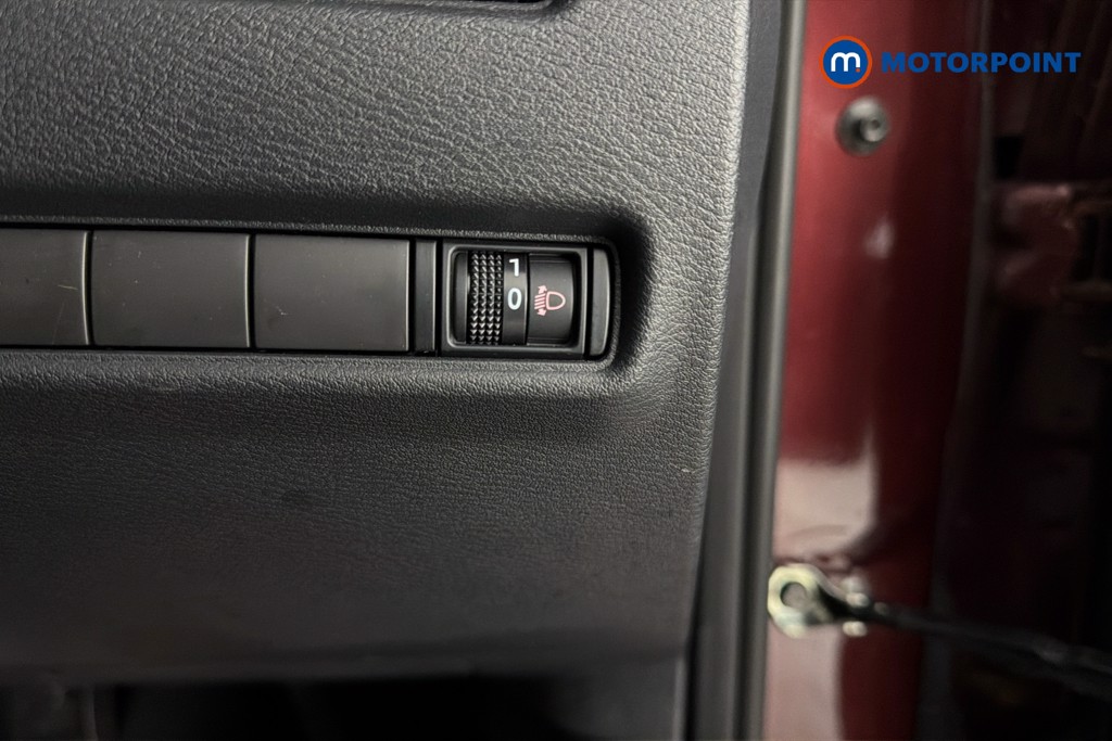 Nissan Juke Tekna Automatic Petrol-Electric Hybrid SUV - Stock Number (1644361) - 18th supplementary image