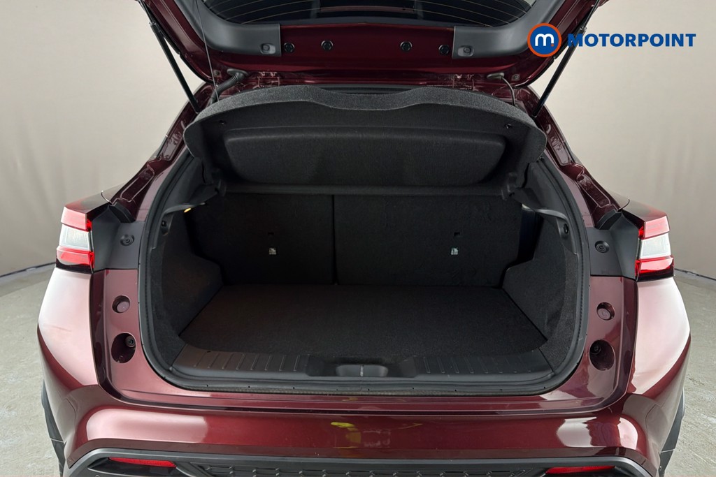 Nissan Juke Tekna Automatic Petrol-Electric Hybrid SUV - Stock Number (1644361) - 33rd supplementary image