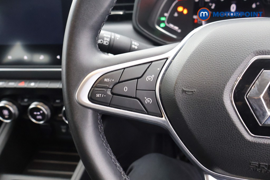Renault Clio Evolution Manual Petrol Hatchback - Stock Number (1644601) - 2nd supplementary image