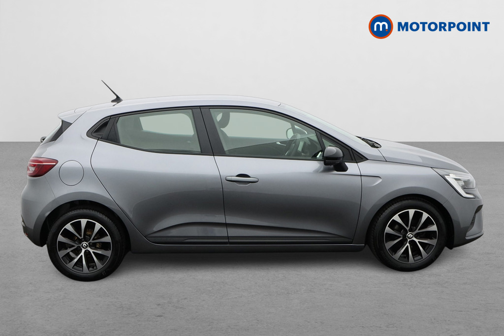 Renault Clio Evolution Manual Petrol Hatchback - Stock Number (1644601) - Drivers side