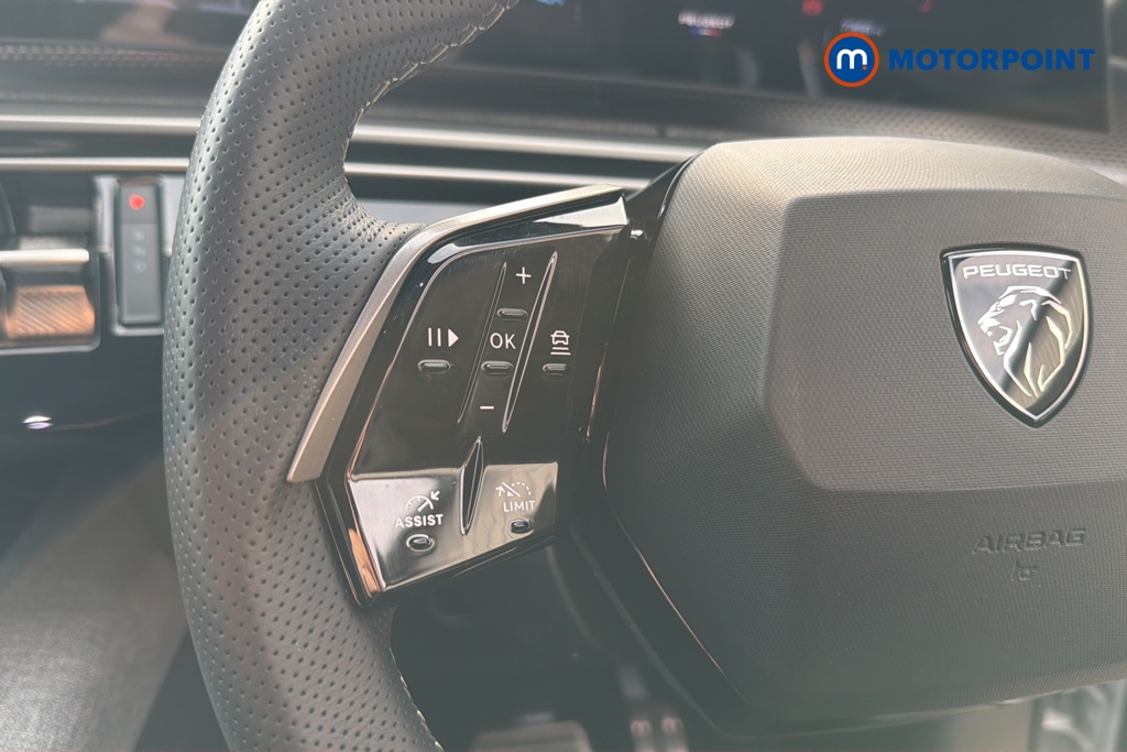 Peugeot 5008 GT Automatic Electric SUV - Stock Number (1644657) - 4th supplementary image