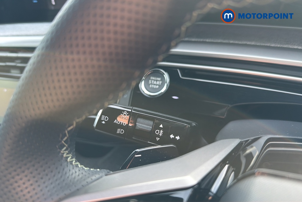 Peugeot 5008 GT Automatic Electric SUV - Stock Number (1644657) - 5th supplementary image