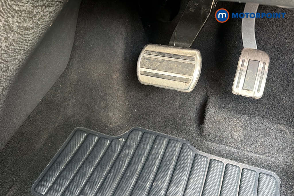 Peugeot 5008 GT Automatic Electric SUV - Stock Number (1644657) - 24th supplementary image