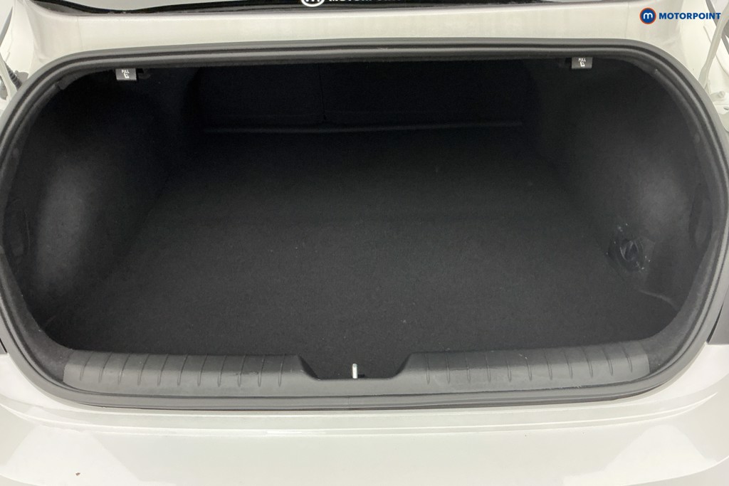 Hyundai Ioniq 6 Ultimate Automatic Electric Saloon - Stock Number (1644935) - 3rd supplementary image