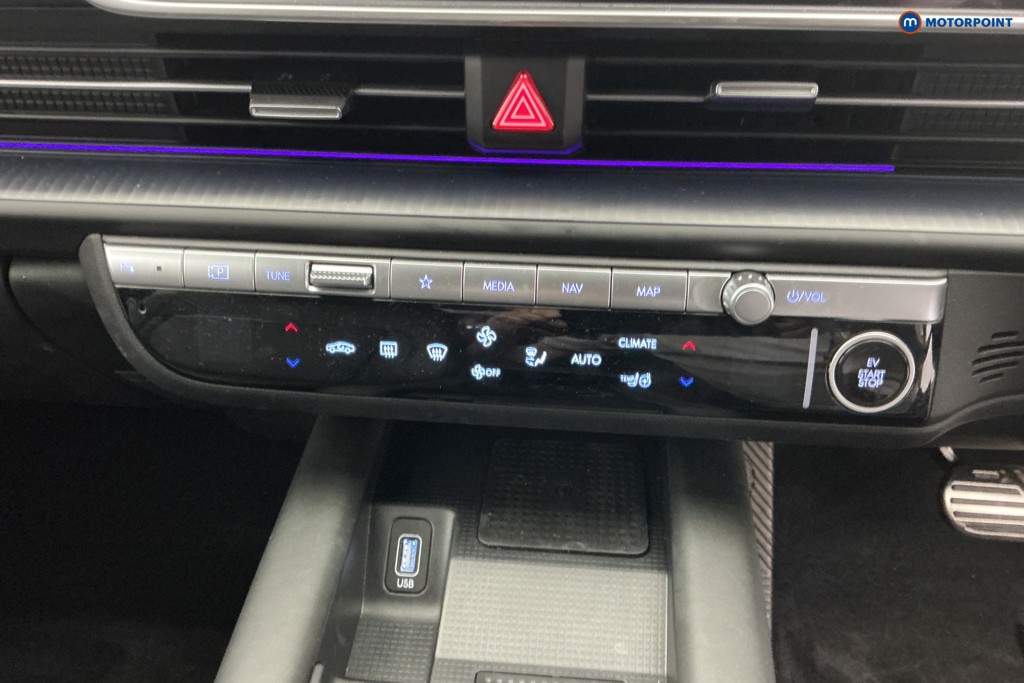 Hyundai Ioniq 6 Ultimate Automatic Electric Saloon - Stock Number (1644935) - 17th supplementary image
