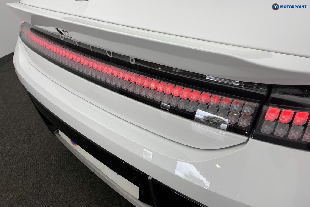 Hyundai Ioniq 6 Ultimate Automatic Electric Saloon - Stock Number (1644935) - 32nd supplementary image