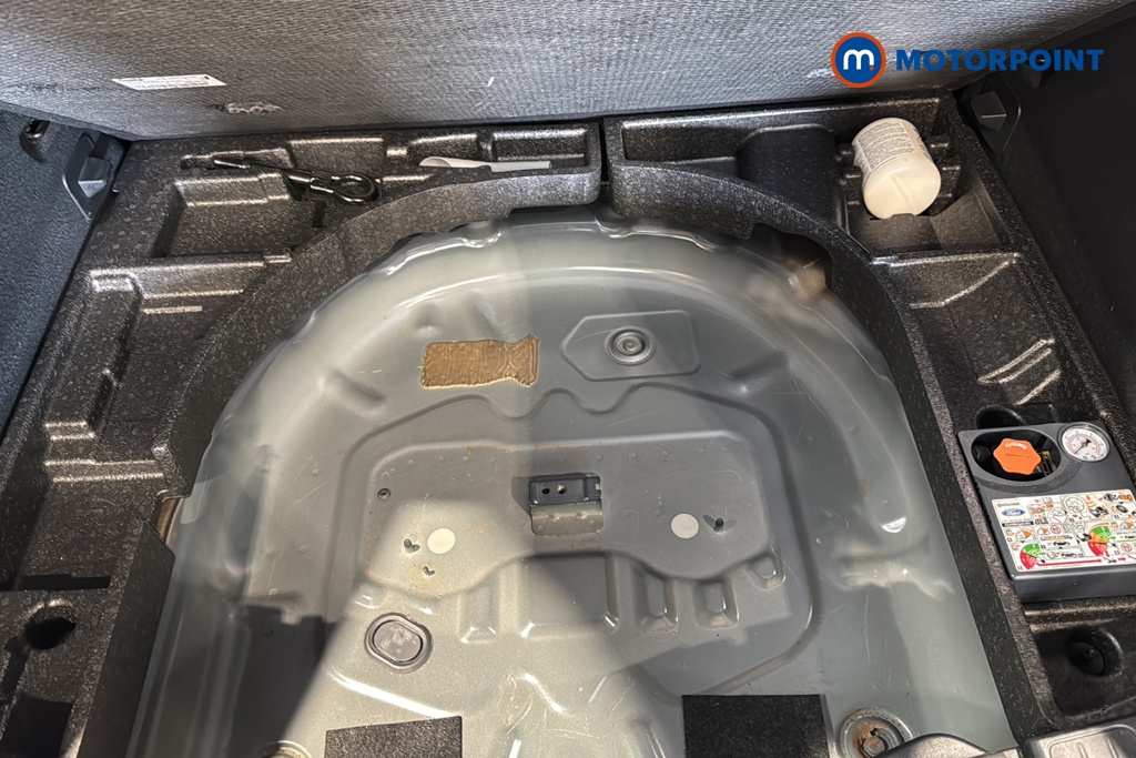 Ford Kuga St-Line X Automatic Diesel SUV - Stock Number (1645137) - 33rd supplementary image