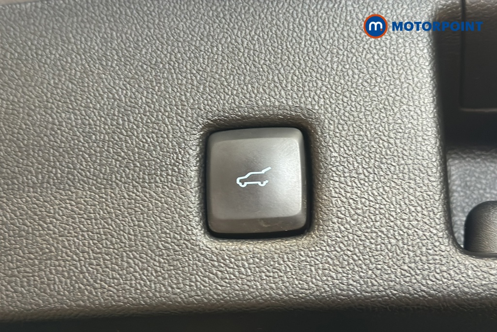 Ford Kuga St-Line X Automatic Diesel SUV - Stock Number (1645137) - 35th supplementary image