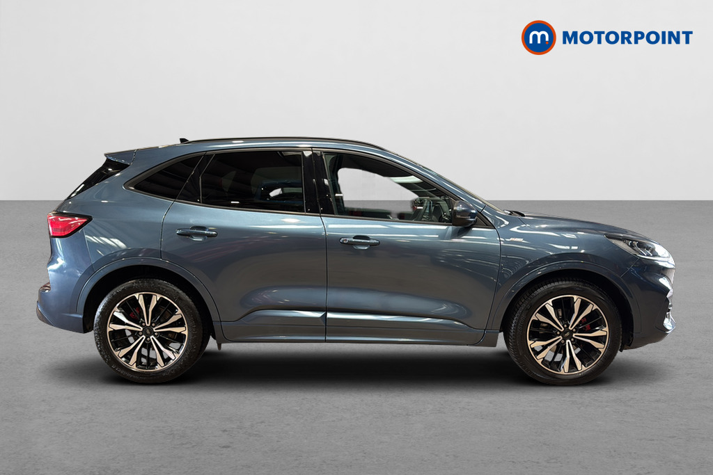 Ford Kuga St-Line X Automatic Diesel SUV - Stock Number (1645137) - Passenger side