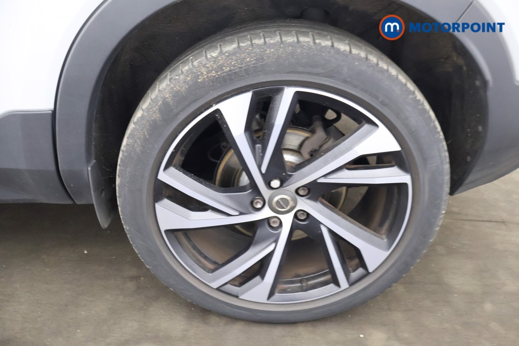 Volvo Xc40 R Design Pro Automatic Petrol SUV - Stock Number (1645295) - 23rd supplementary image