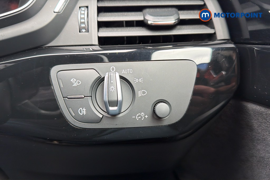 Audi A4 Black Edition Automatic Petrol Estate - Stock Number (1645592) - 18th supplementary image