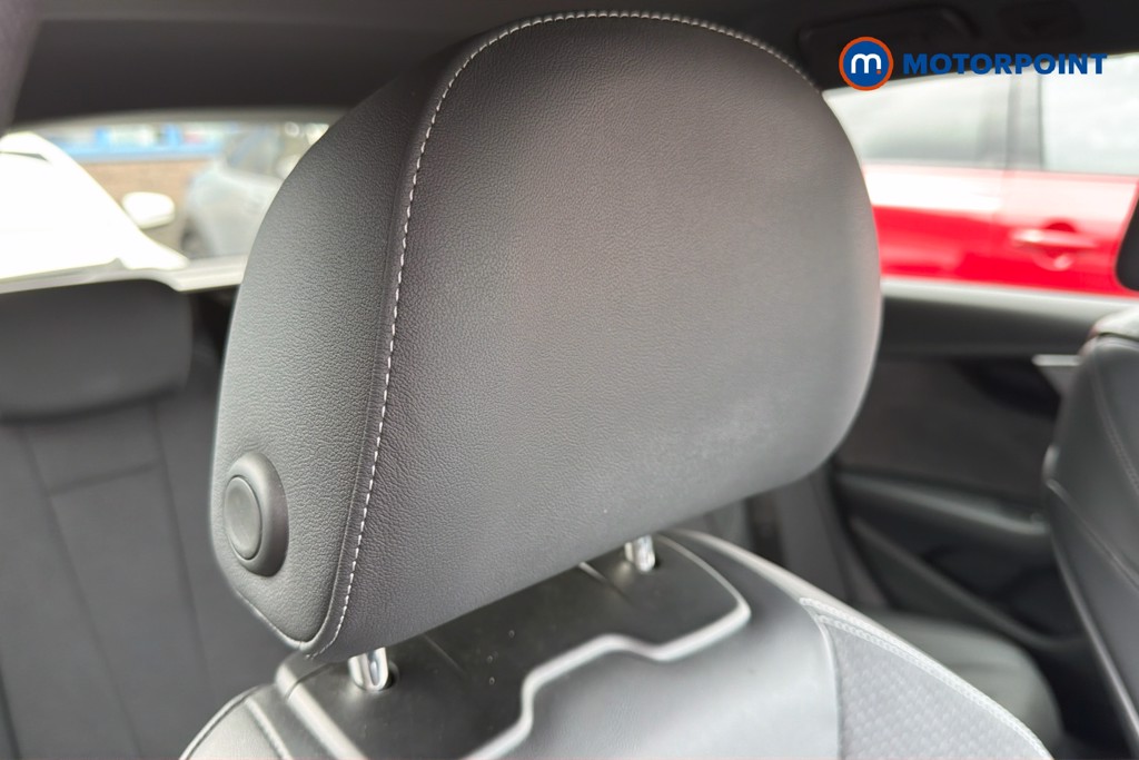 Audi A4 Black Edition Automatic Petrol Estate - Stock Number (1645592) - 22nd supplementary image