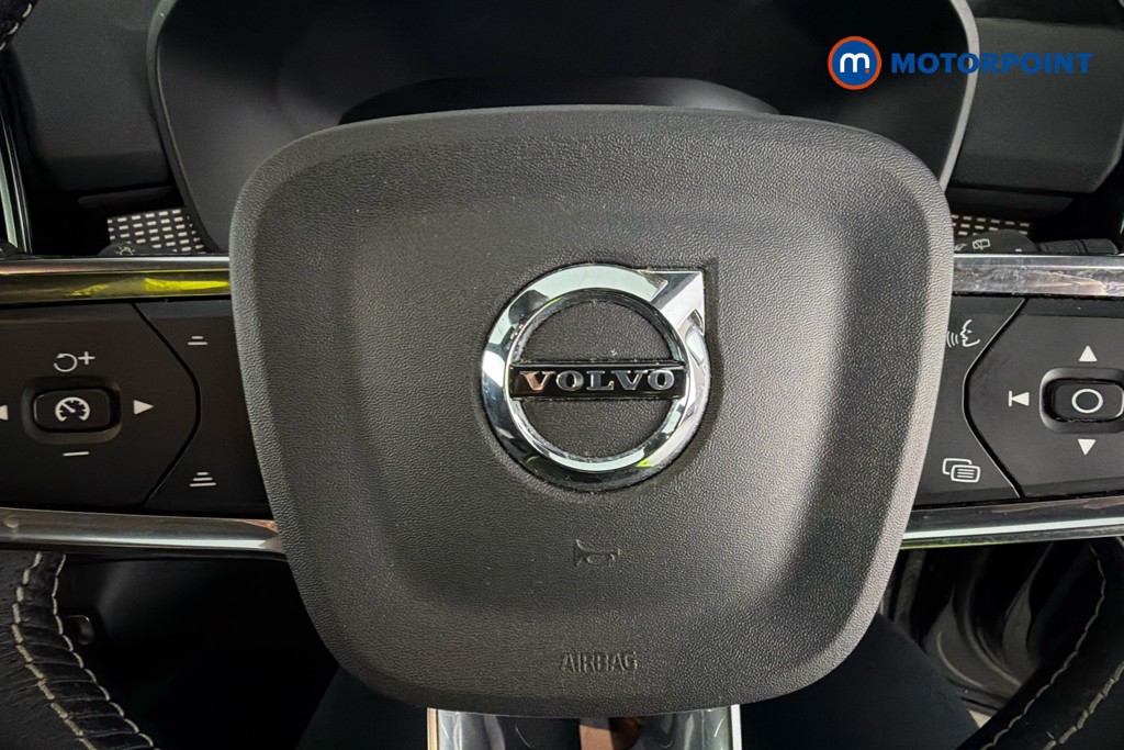 Volvo Xc40 R Design Manual Petrol SUV - Stock Number (1645607) - 5th supplementary image