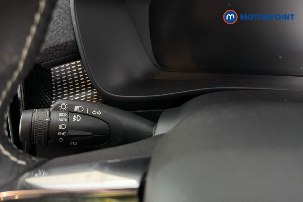 Volvo Xc40 R Design Manual Petrol SUV - Stock Number (1645607) - 6th supplementary image