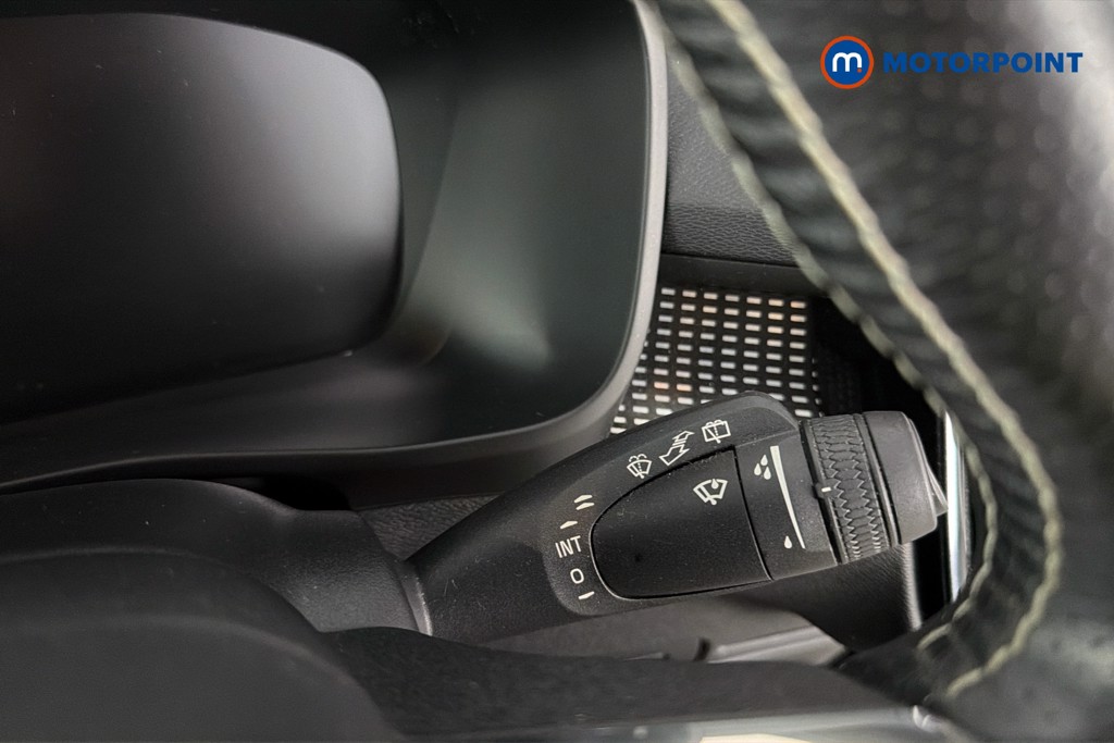 Volvo Xc40 R Design Manual Petrol SUV - Stock Number (1645607) - 7th supplementary image
