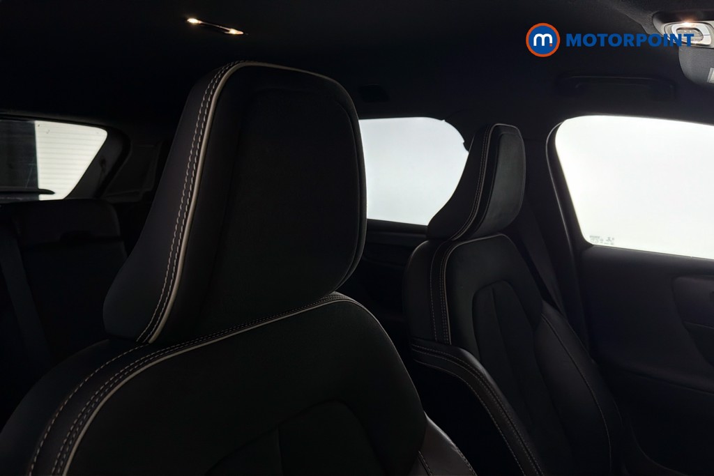 Volvo Xc40 R Design Manual Petrol SUV - Stock Number (1645607) - 23rd supplementary image