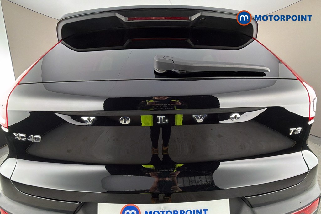 Volvo Xc40 R Design Manual Petrol SUV - Stock Number (1645607) - 37th supplementary image