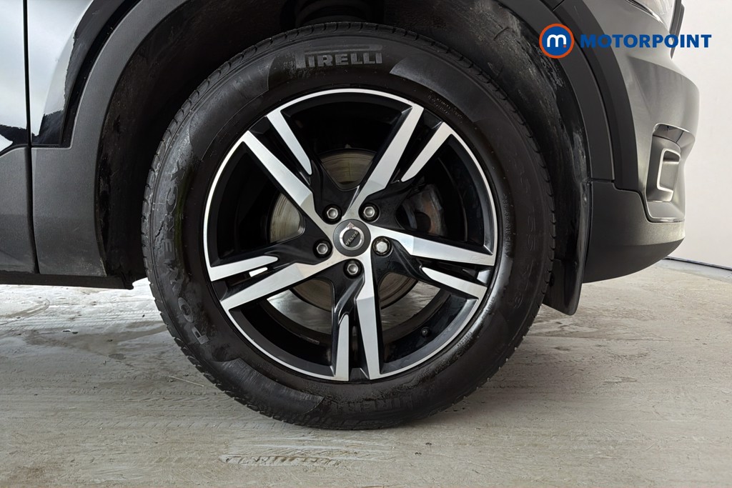 Volvo Xc40 R Design Manual Petrol SUV - Stock Number (1645607) - 50th supplementary image