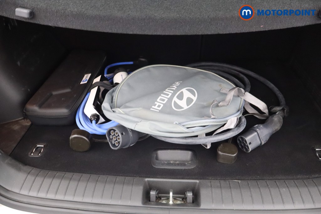Hyundai Kona Se Connect Automatic Electric SUV - Stock Number (1645934) - 6th supplementary image