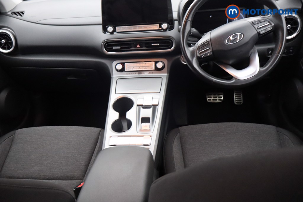 Hyundai Kona Se Connect Automatic Electric SUV - Stock Number (1645934) - 9th supplementary image