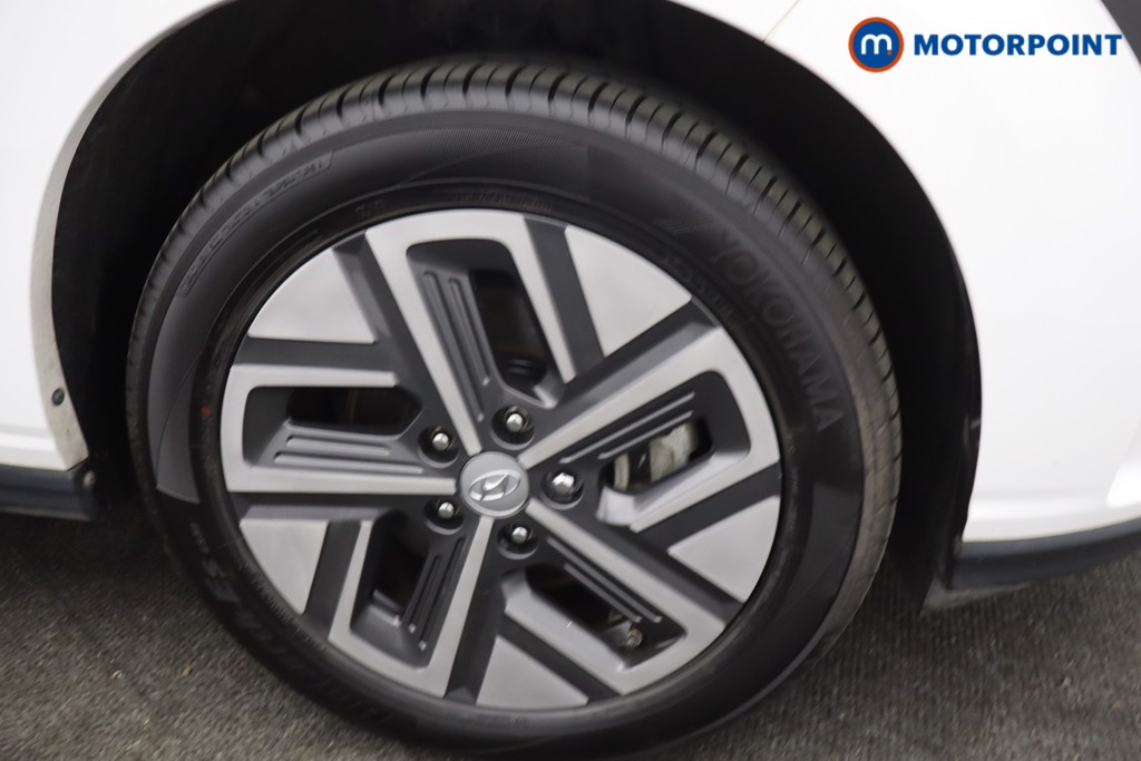 Hyundai Kona Se Connect Automatic Electric SUV - Stock Number (1645934) - 25th supplementary image