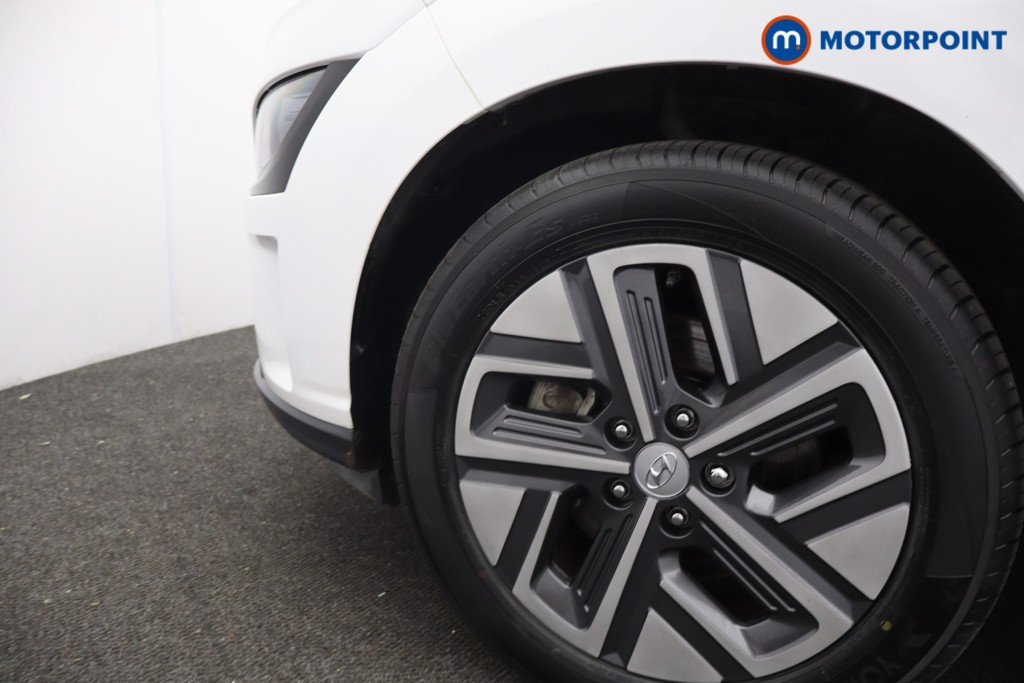 Hyundai Kona Se Connect Automatic Electric SUV - Stock Number (1645934) - 30th supplementary image