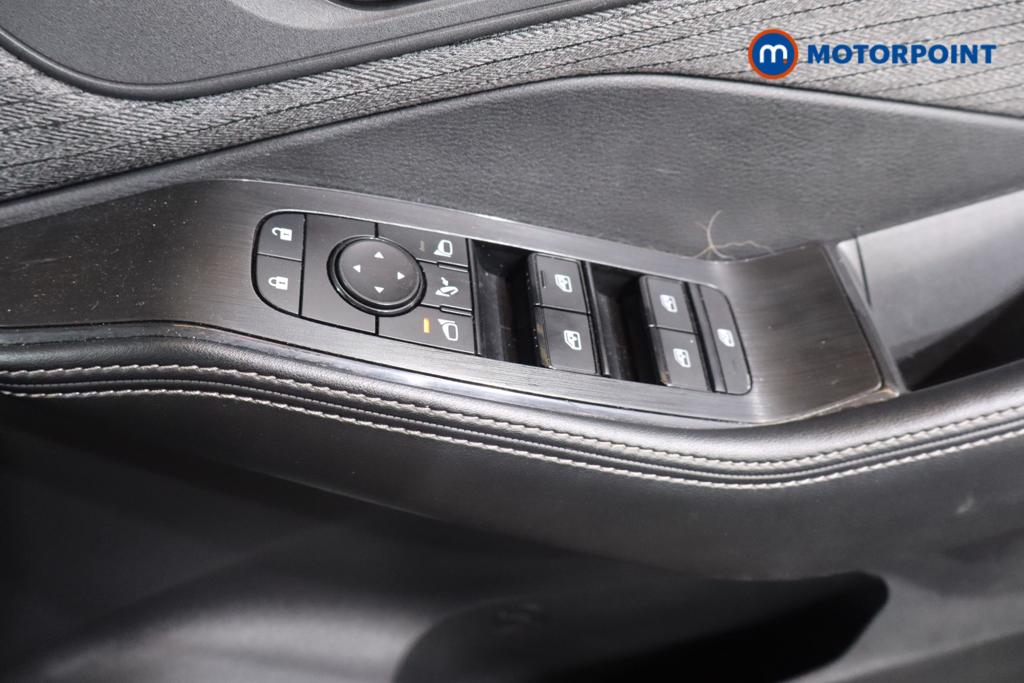 Nissan X-Trail N-Connecta Automatic Petrol-Electric Hybrid SUV - Stock Number (1645942) - 8th supplementary image