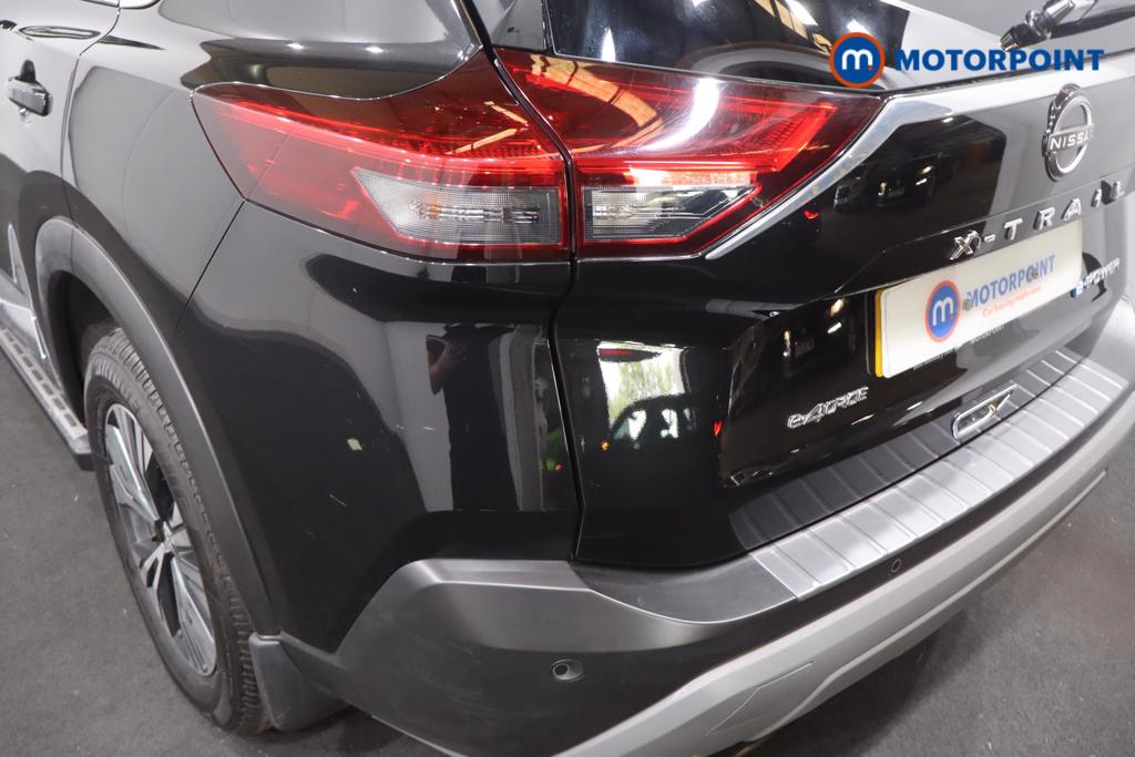 Nissan X-Trail N-Connecta Automatic Petrol-Electric Hybrid SUV - Stock Number (1645942) - 13th supplementary image