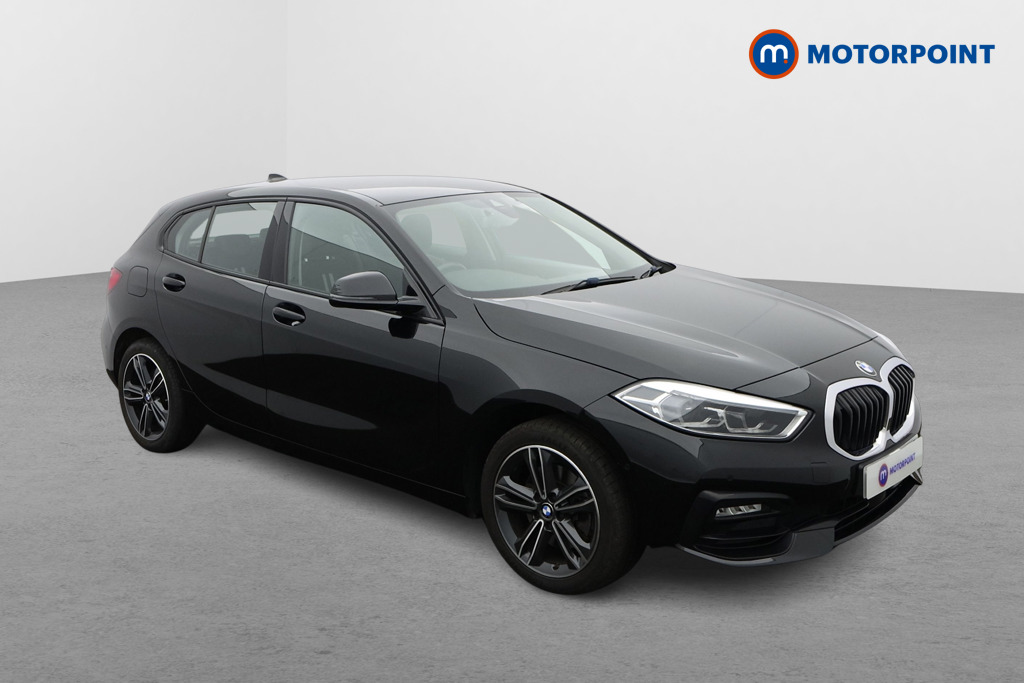 BMW 1 Series Sport Automatic Petrol Hatchback - Stock Number (1645979) - Drivers side front corner
