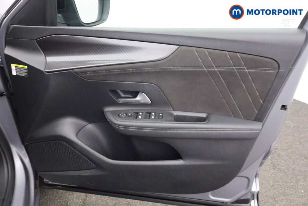 Vauxhall Mokka Ultimate Automatic Electric SUV - Stock Number (1646129) - 9th supplementary image